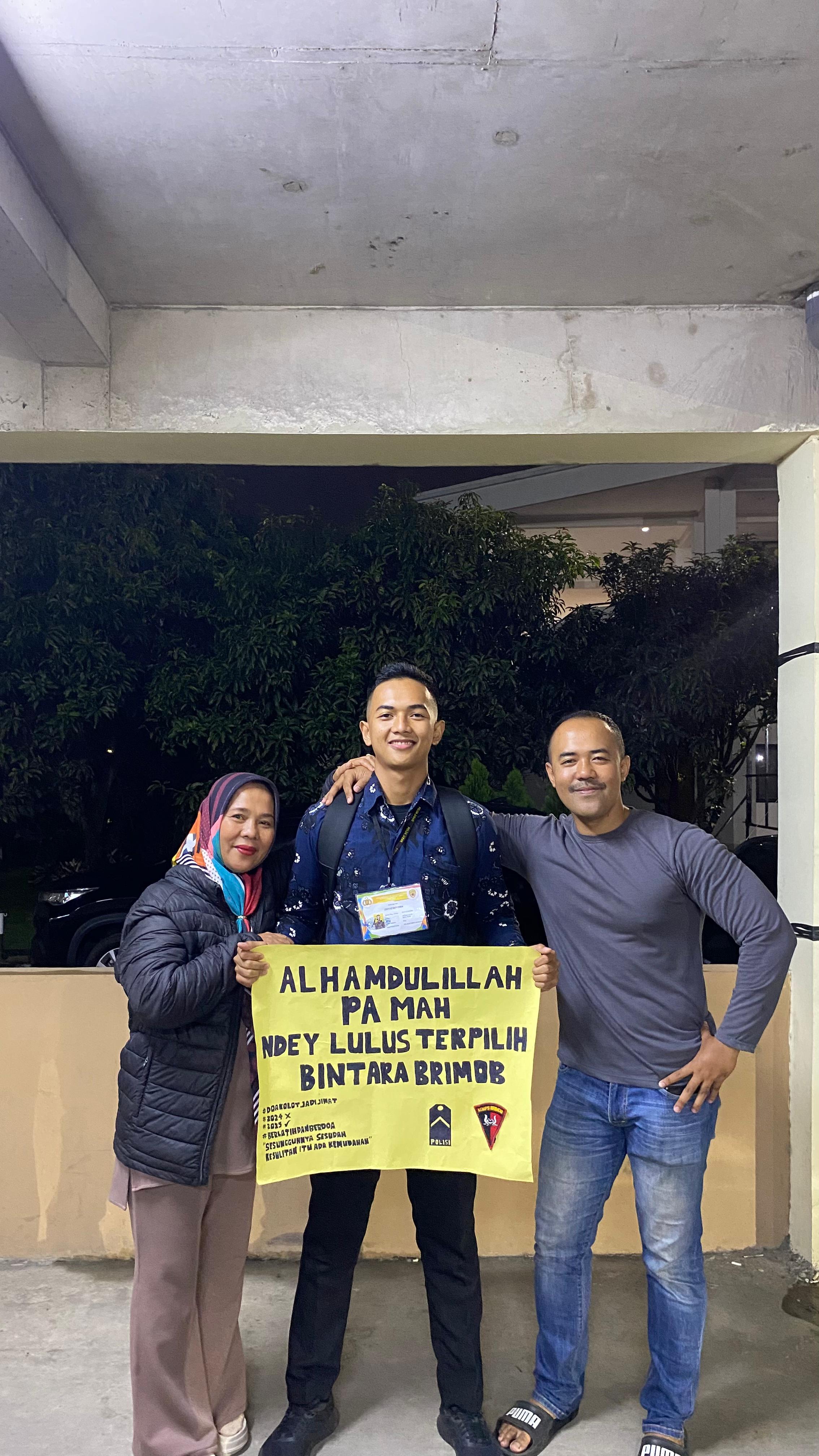 Kegembiraan saaat Lolos sebagai Bintara Brimob Polda Jabar